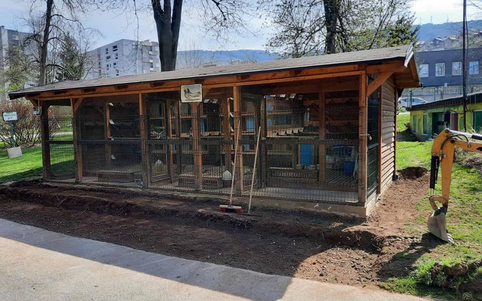 Obnova nastambi u Pionirskoj dolini i zoo vrtu